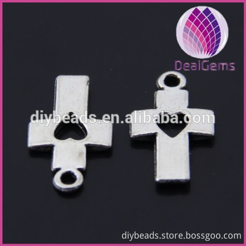 Fashion 10*18mm alloy cross with heart charm